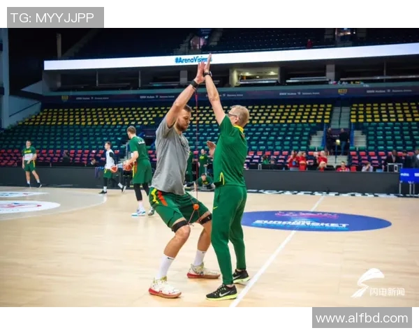 安嫩与汉密尔顿激战正酣比分揭晓引发球迷热议