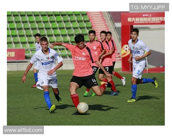 建业与恒大激战正酣18轮对决谁能笑到最后