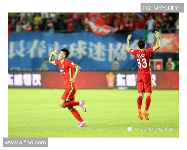 恒大与重庆的精彩对决直播全程回顾与精彩瞬间分析