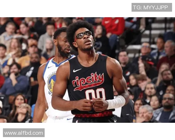 斯库特亨德森的崛起之路：从年轻天才到NBA未来明星