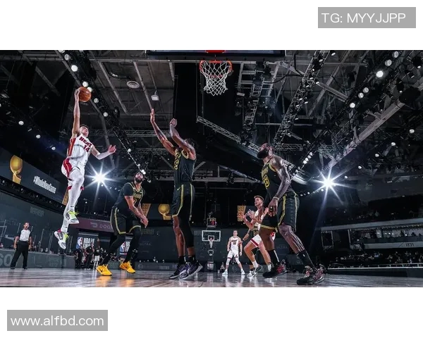 湖人对阵热火精彩直播导航全方位解析助你不错过每一个精彩瞬间