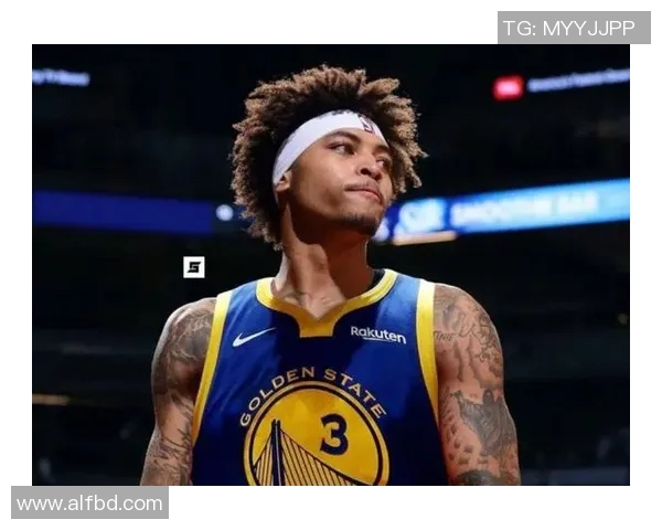 维金斯在对阵骑士的比赛中展现出超凡实力引发球迷热议