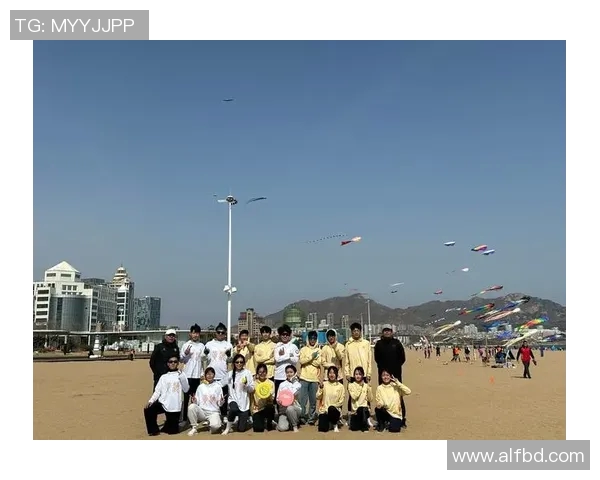 重庆飞盘队在世界滑板锦标赛中以64分稳居积分榜首位 重庆飞盘队在世界滑板锦标赛中以64分稳居积分榜首位