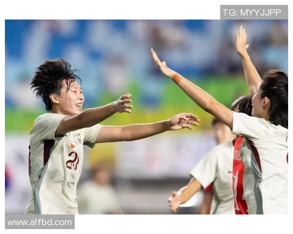 2013东亚杯中国队与韩国队激战回顾与精彩瞬间分析 2013东亚杯中国队与韩国队激战回顾与精彩瞬间分析