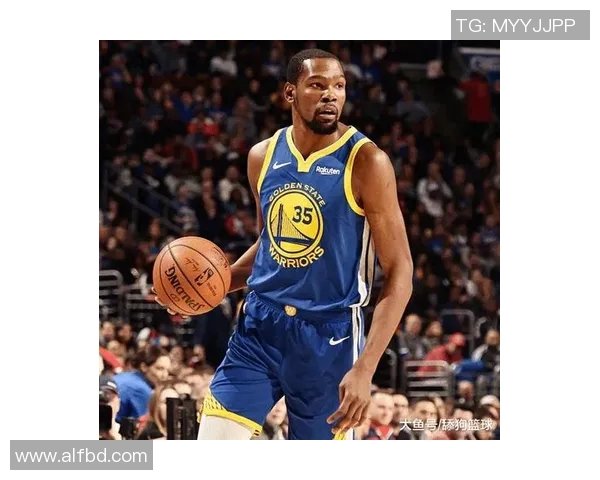 勇士与雷霆季后赛精彩对决比分回顾与分析