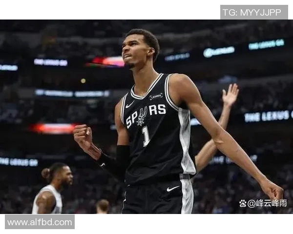 文班亚马法国队首秀狂砍27分力压意大利引发NBA球探热议
